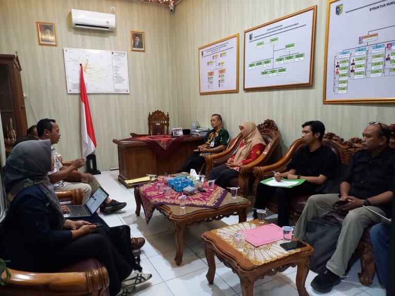 WhatsApp Image 2025-10-21 at 18.25.36