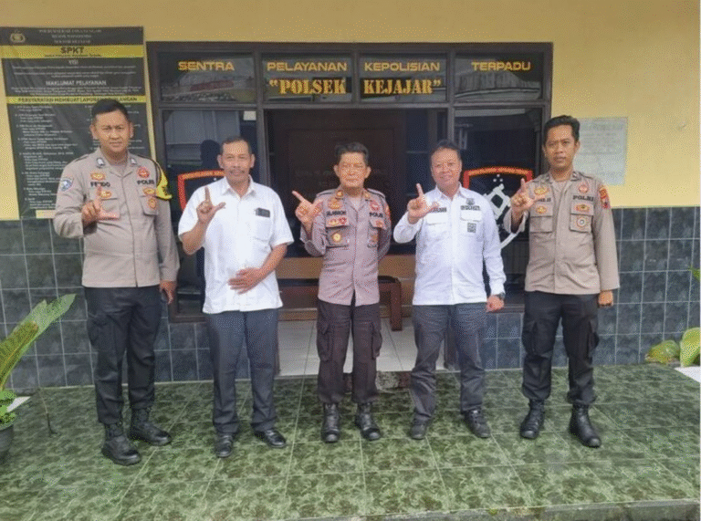 WhatsApp Image 2025-10-29 at 05.44.03_1c0c7b7e-5200dc39-94bf-4433-9bf4-2db921c69eef