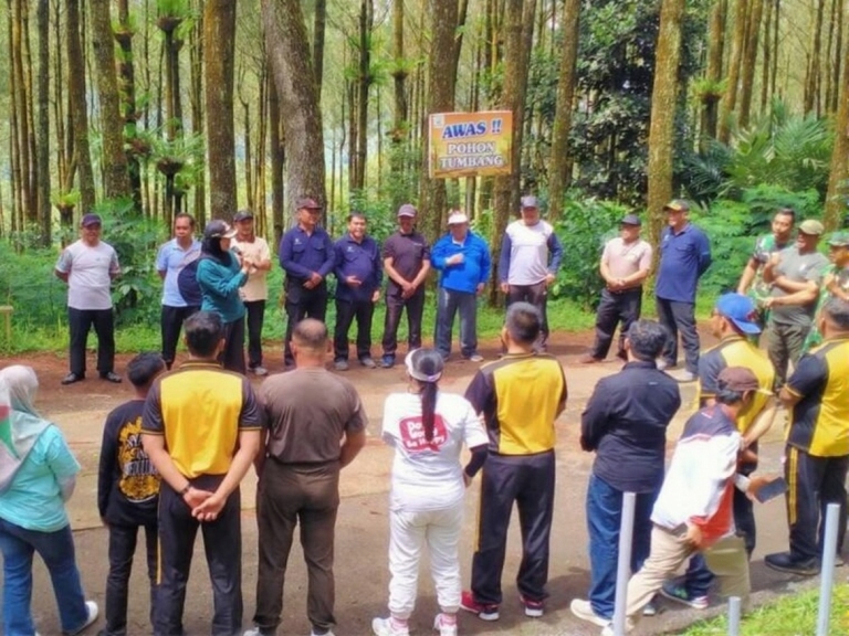 6d7dff34-1b75-4c22-8896-7daaa8f613e3