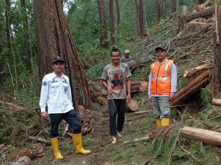 9c5788c6-e4a3-4cea-b6c6-4902c940aa60