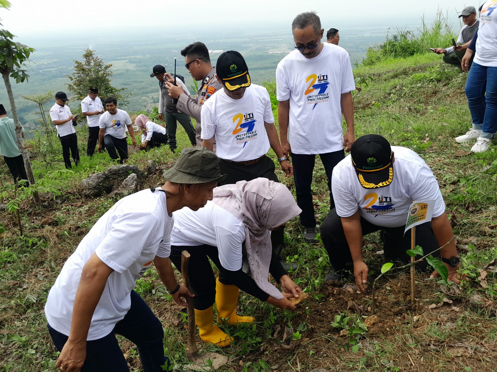 WhatsApp Image 2025-11-26 at 09.00.42_a174b4b0