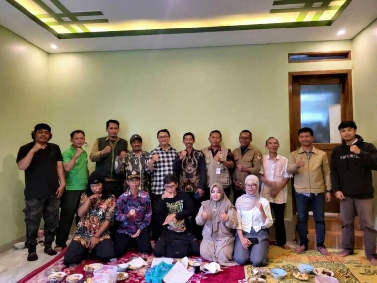 0ffb64e4-37ce-4b0e-9056-11172d5b83cd