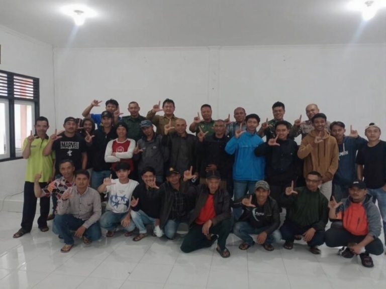 57e376fe-f474-4a4d-acb7-19c7e1339747