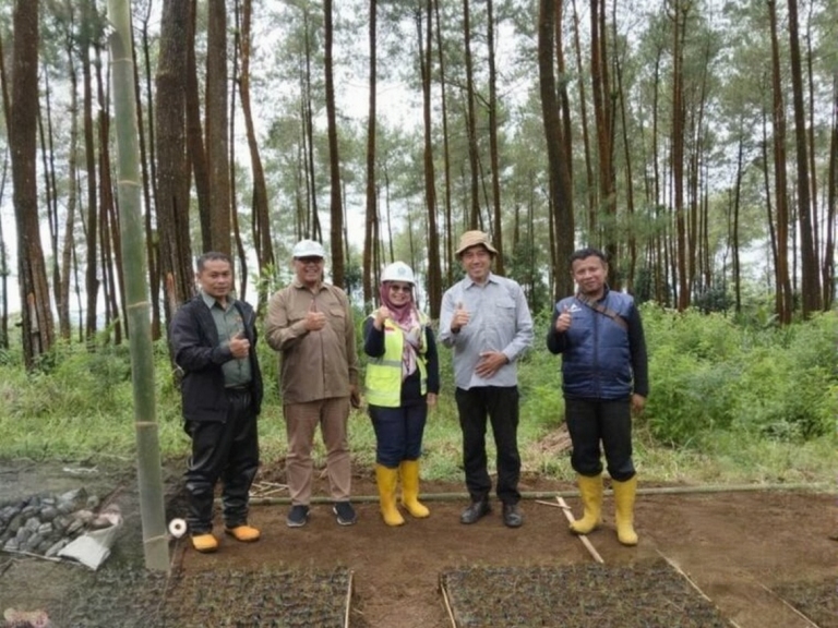 704967b9-9162-47cb-bc04-346754619999 (1)