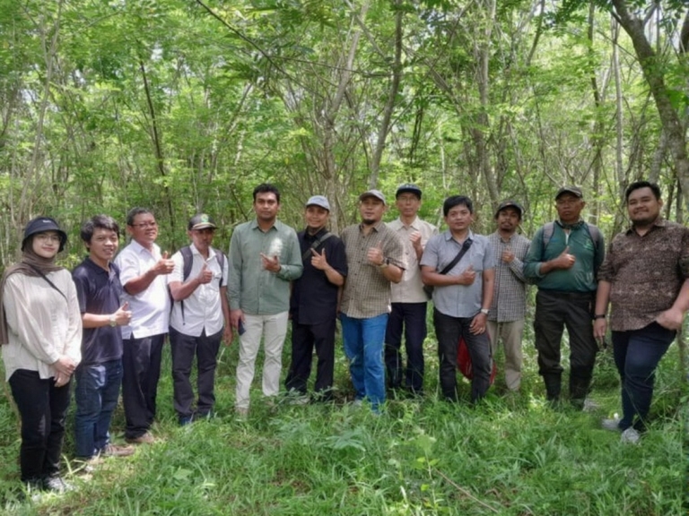 d311ddd6-41f5-49be-8a69-a9489dfce875